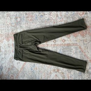 Lululemon Mens Commission pant slim - Warpstreme  -Size 31 - 32” length